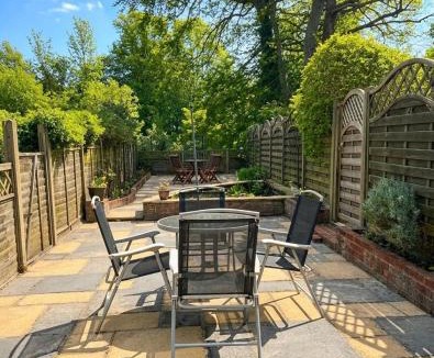 Cavendish House | Manor Cottage