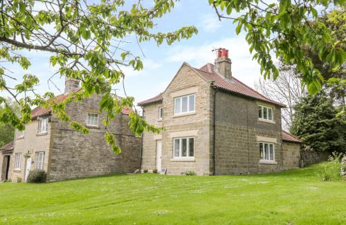 Pickering House | Manor Cottage