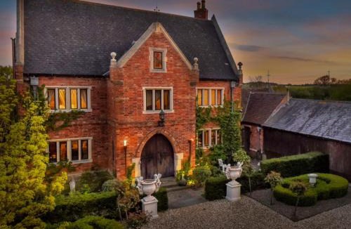 Thorpe House | Manor Court