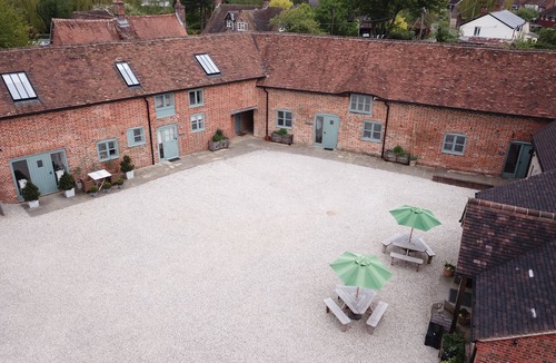Thatcham Cottage | Manor Farm Courtyard Cottages