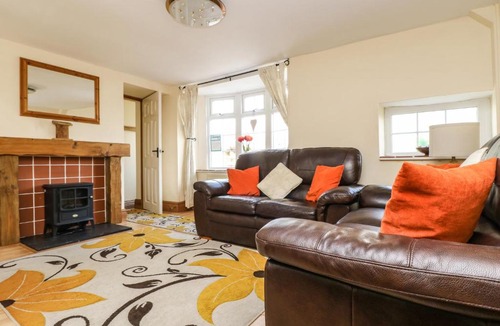 Redruth House | Manor Farmhouse Cottage
