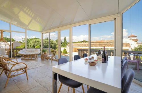 Magalas House | Manor house between vineyards and Canal du Midi
