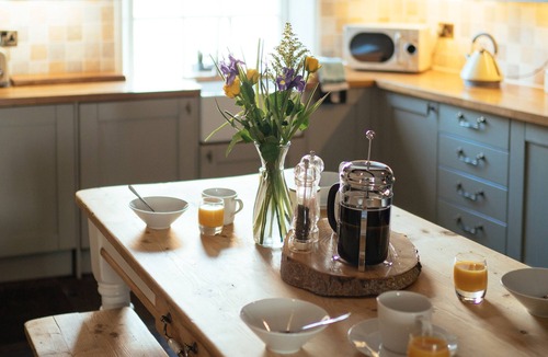 Ryther Cottage | Manor House