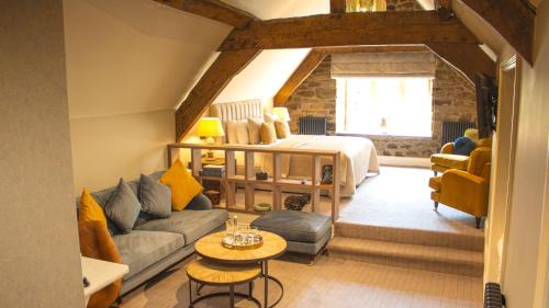 West Auckland Hotel | Manor House Hotel