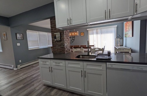 Livingston Manor House | Manor house renovated with rustic charm