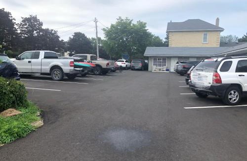 Southampton Hotel | Manor Motel