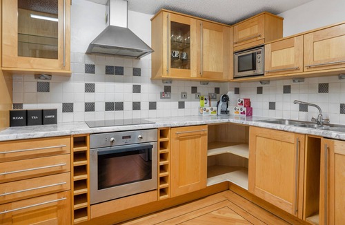 Edgbaston House | Manor Road House-Private Bathroom