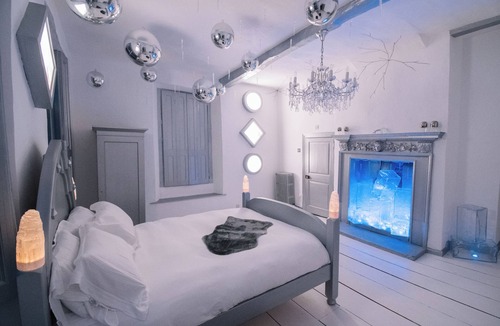 Leverton Bed & Breakfast | Manor Sun Retreat