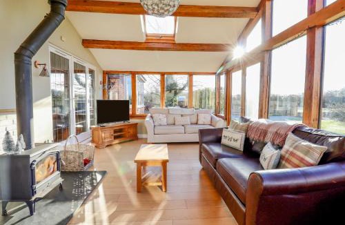 Chester House | Manor Wood