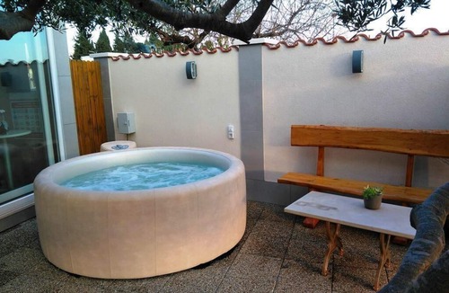 Sucuraj House | Manora Sucuraj pool guest house