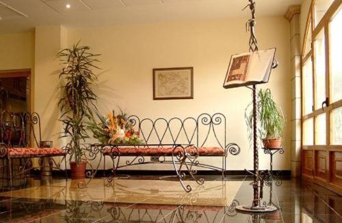 San Leonardo de Yague Hotel | Manrique de Lara