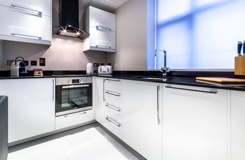 Leeds City Center Apartment | Mansio Suites Basinghall