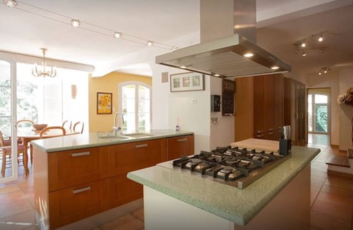 Correns Villa | Mansion - Correns