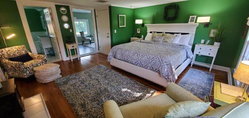 Milton Bed & Breakfast | Mansion Farm Inn