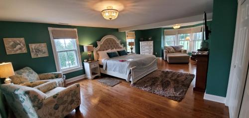 Milton Bed & Breakfast | Mansion Farm Inn