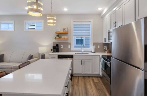 Ottawa Condo | Mansion Flat @ Navvy Town