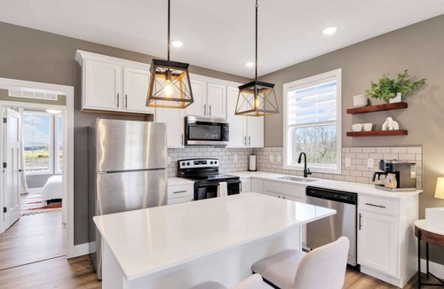 Ottawa Condo | Mansion Flat @ Navvy Town