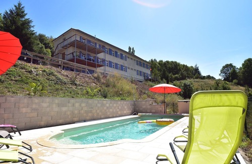 Cuzy Villa | Mansion in Cuzy with Shared Pool