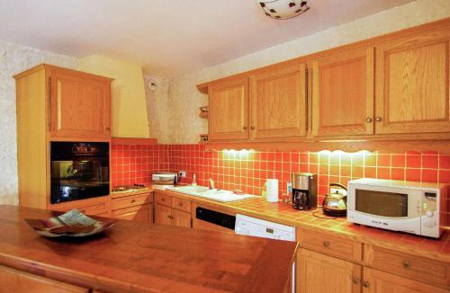 Saint-Preuil House | Mansion in Saint-Preuil with Pool & Sauna