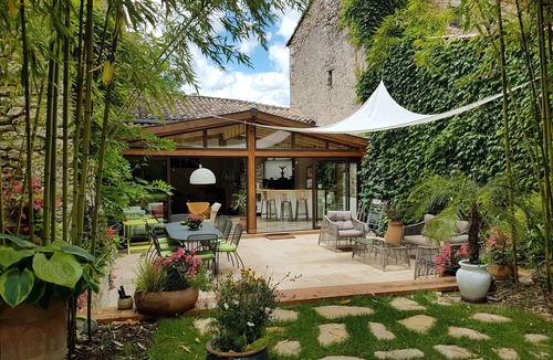 Massillargues-Attuech House | Mansion - Massillargues Attuech