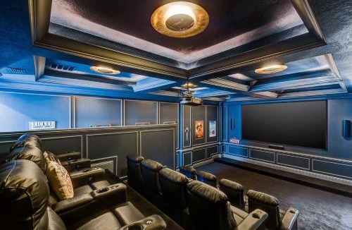 Reunion Villa | Mansion Near Disney - Arcade, Theater & Huge Pool