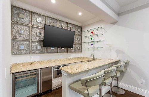 Reunion Villa | Mansion Near Disney - Arcade, Theater & Huge Pool