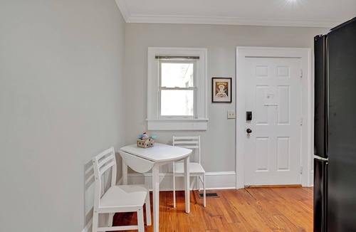 Wilmington Historic District House | Mansion on Front - 5 separate one bed condos with free parking!