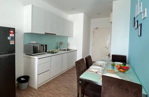 Downtown George Town Apartment | Mansion One Suites by PerfectSweetHome