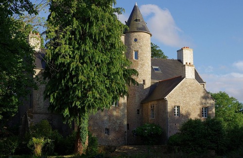 Pabu House | Mansion - Pabu