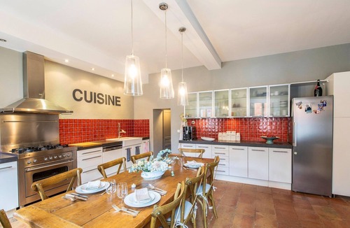 Buzet-sur-Tarn Villa | Mansion with Swimming Pool