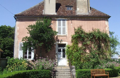 Entrains-sur-Nohain House | mansions - 5 rooms - 7/8 persons