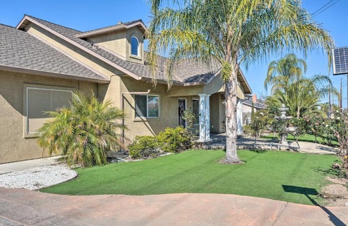 Manteca House | Manteca Home w/Gated Yard ~ 2 Mi to Downtown