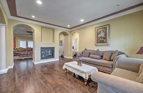 Manteca House | Manteca Home w/Gated Yard ~ 2 Mi to Downtown