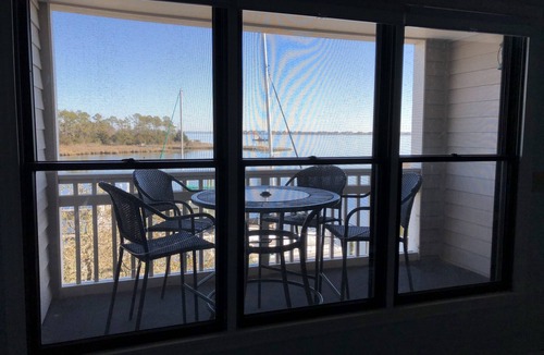 Historic Downtown Manteo Condo | Manteo, NC nDowntown Waterfront!