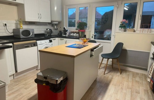Mantilly House | Mantilly Holiday Cottage in tranquil village