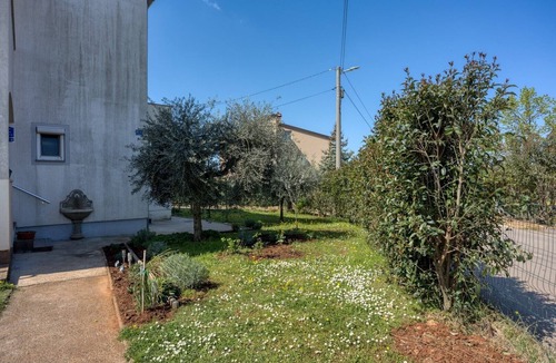 Rosini Apartment | Manuela/Two-Bedroom Apartment with Terrace