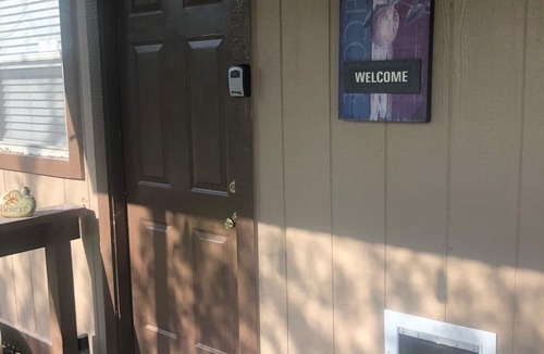 Wellborn House | Manufactured Home In Quiet Community, Convenient to Texas A&M University