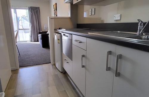 Manukau City Cabin | Manukau Motor Lodge