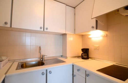 Els Griells Apartment | MANUREVA III, 2-C