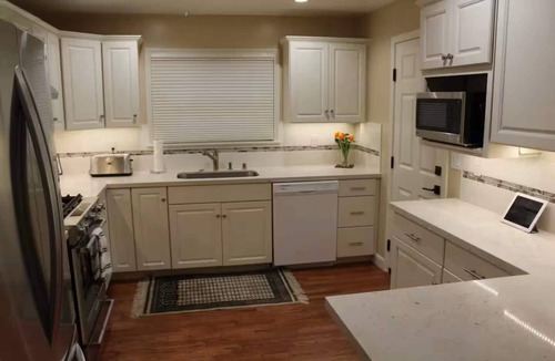 Monterey House | Manyas House 30 night minimum