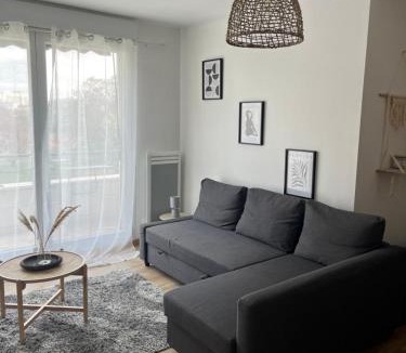 Coutures Apartment | Maola, calme et central