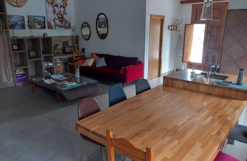 Castello de la Plana Cottage | Mapagog: CASA PIXAVI, Surrounded by orange trees between the mountains and the beach