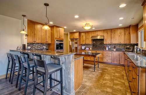 Windcliff Estates House | Mapes Vacation Rental Home at Windcliff