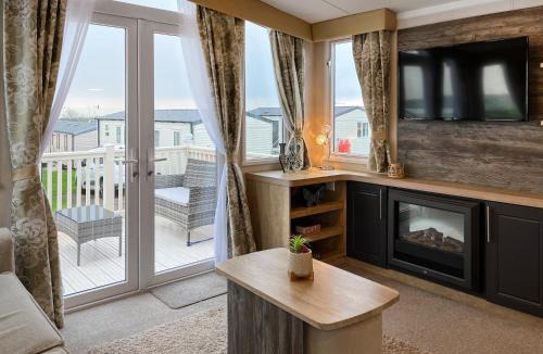 Muston House | Maple 8