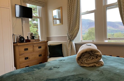 Braithwaite Bed & Breakfast | Maple Bank