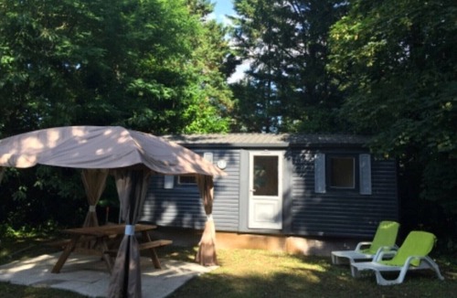 Sainte-Gemme-la-Plaine House | Maple Bungalow (4 people)