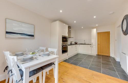 Ashford House | Maple Cottage