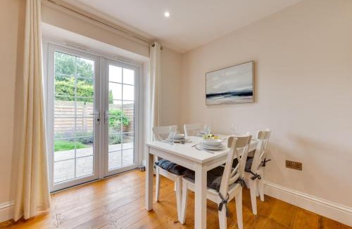 Ashford House | Maple Cottage