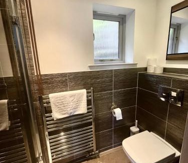 Pegsdon Ski Chalet | Maple, Country Chalet in Pegsdon