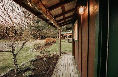 Maple Falls House | Maple Falls Cabin #71 - Rustic - Pets Ok - Wi-Fi